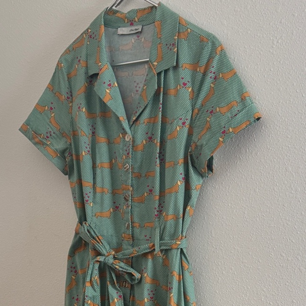 Women's Mint Green Short-Sleeve Shirt Dress with wiener dog smooches!